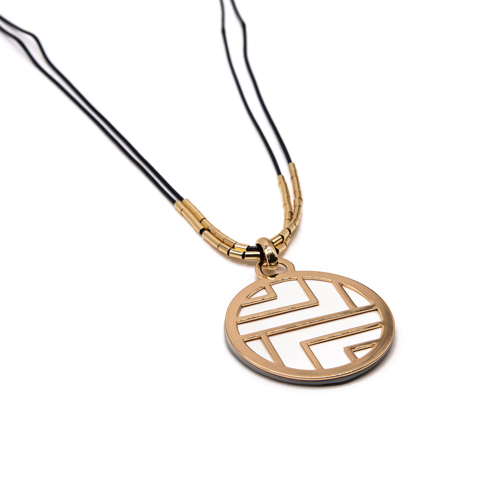 Gray-White Reversible Two-Color Round Necklace