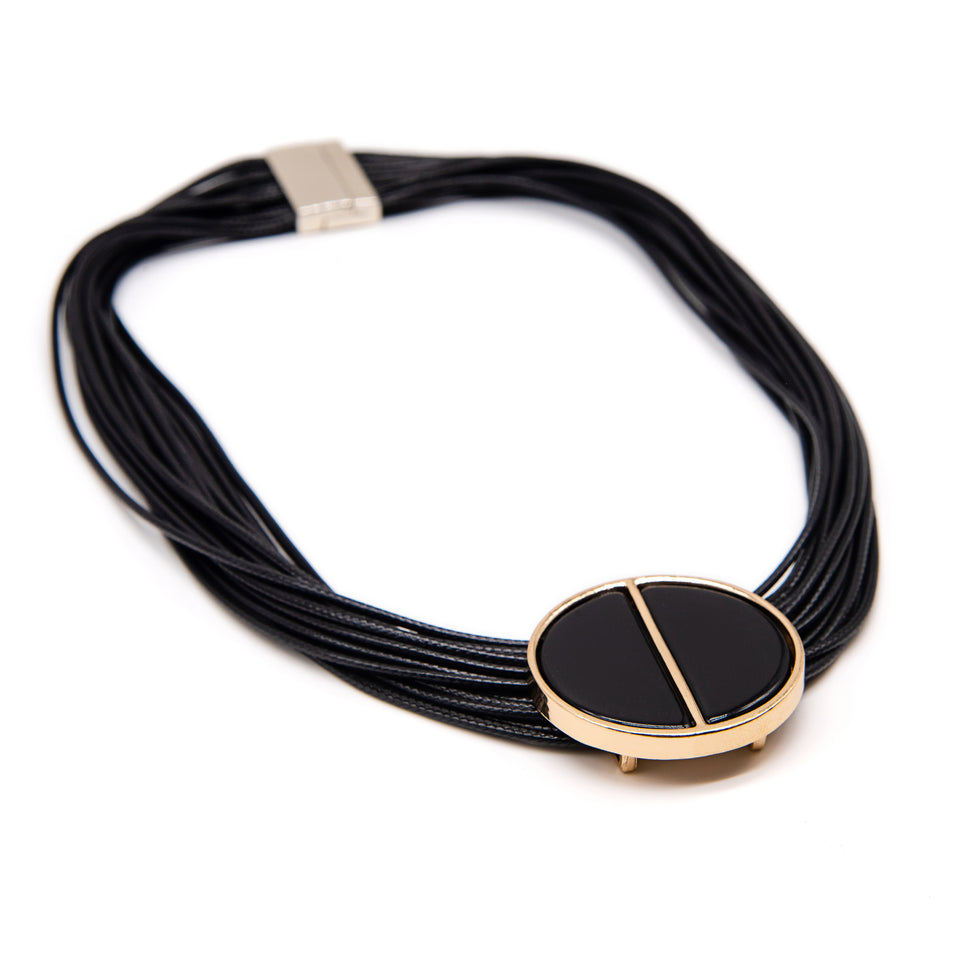 Black Magnetic Clasp 15-Line Necklace